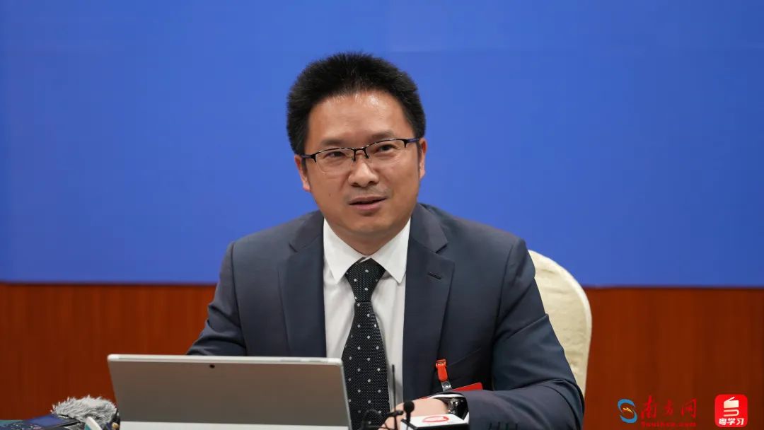 噜噜噜AV久久AV波多野结衣