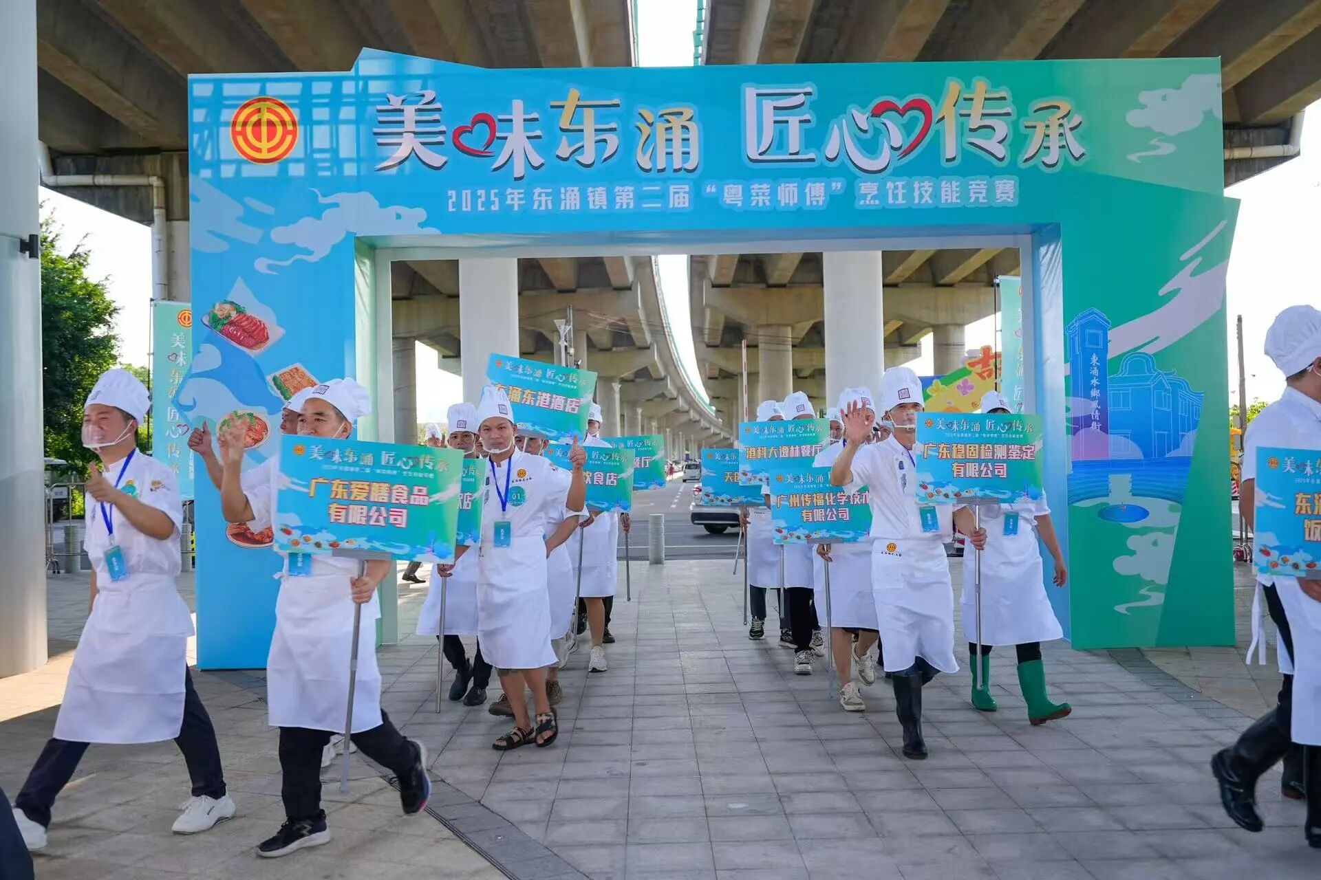 噜噜噜AV久久AV波多野结衣