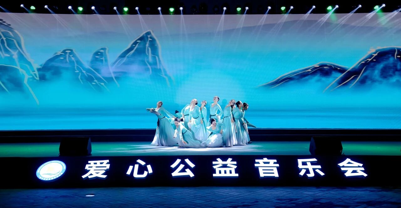 噜噜噜AV久久AV波多野结衣