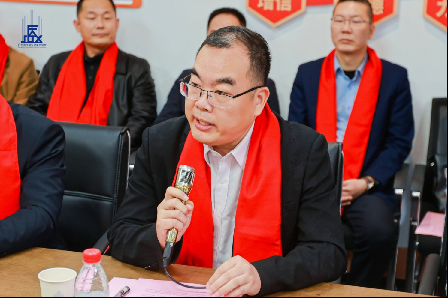 噜噜噜AV久久AV波多野结衣