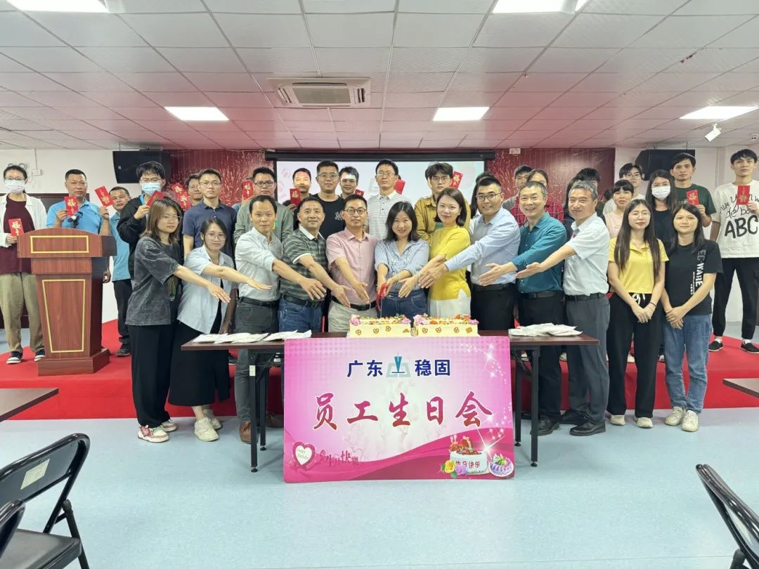 噜噜噜AV久久AV波多野结衣