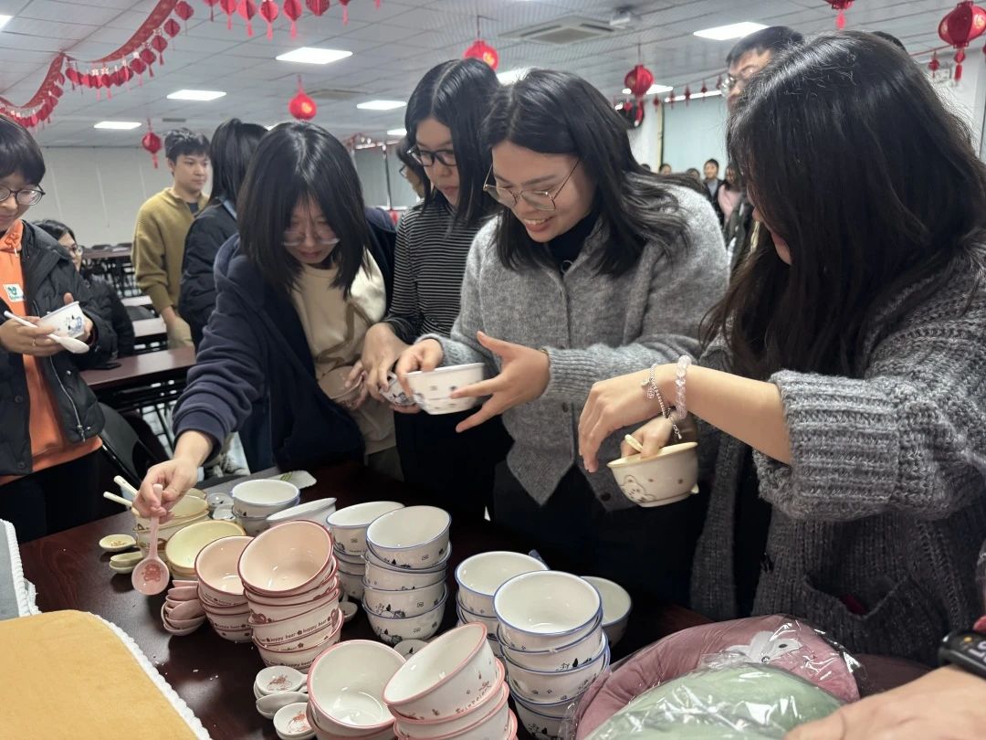 噜噜噜AV久久AV波多野结衣