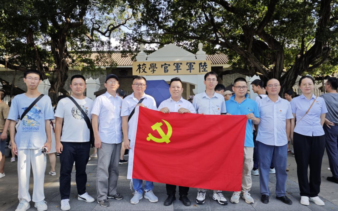 噜噜噜AV久久AV波多野结衣