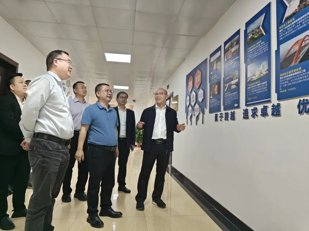 噜噜噜AV久久AV波多野结衣