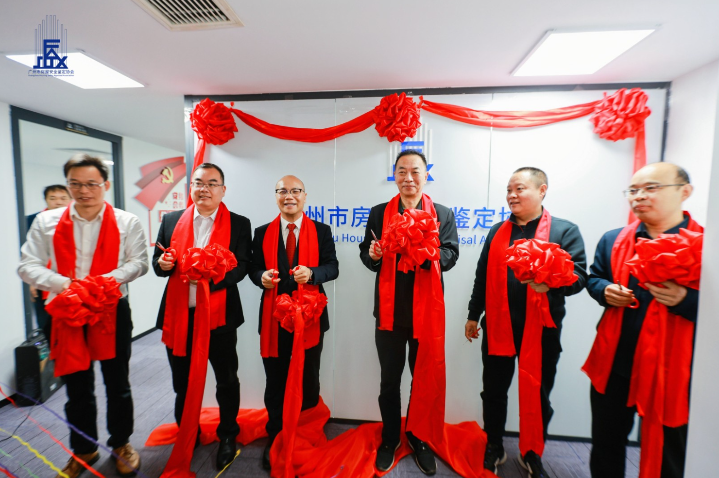 噜噜噜AV久久AV波多野结衣