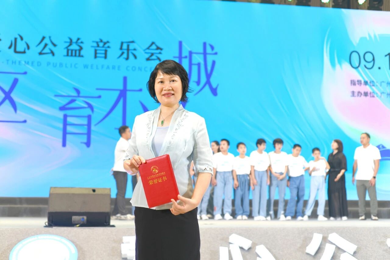 噜噜噜AV久久AV波多野结衣