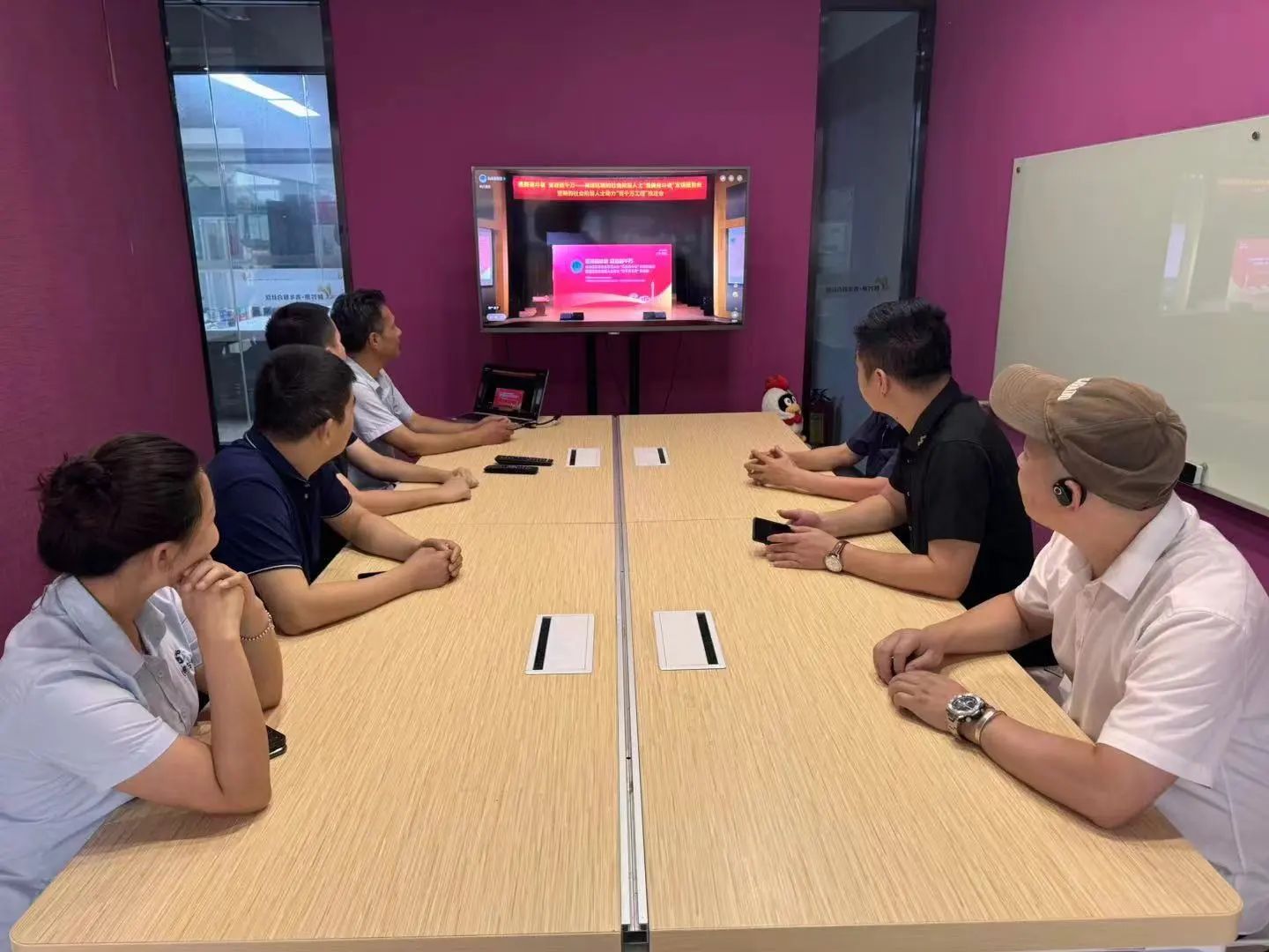 噜噜噜AV久久AV波多野结衣