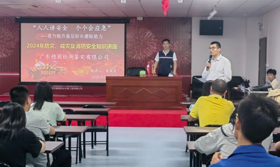 噜噜噜AV久久AV波多野结衣