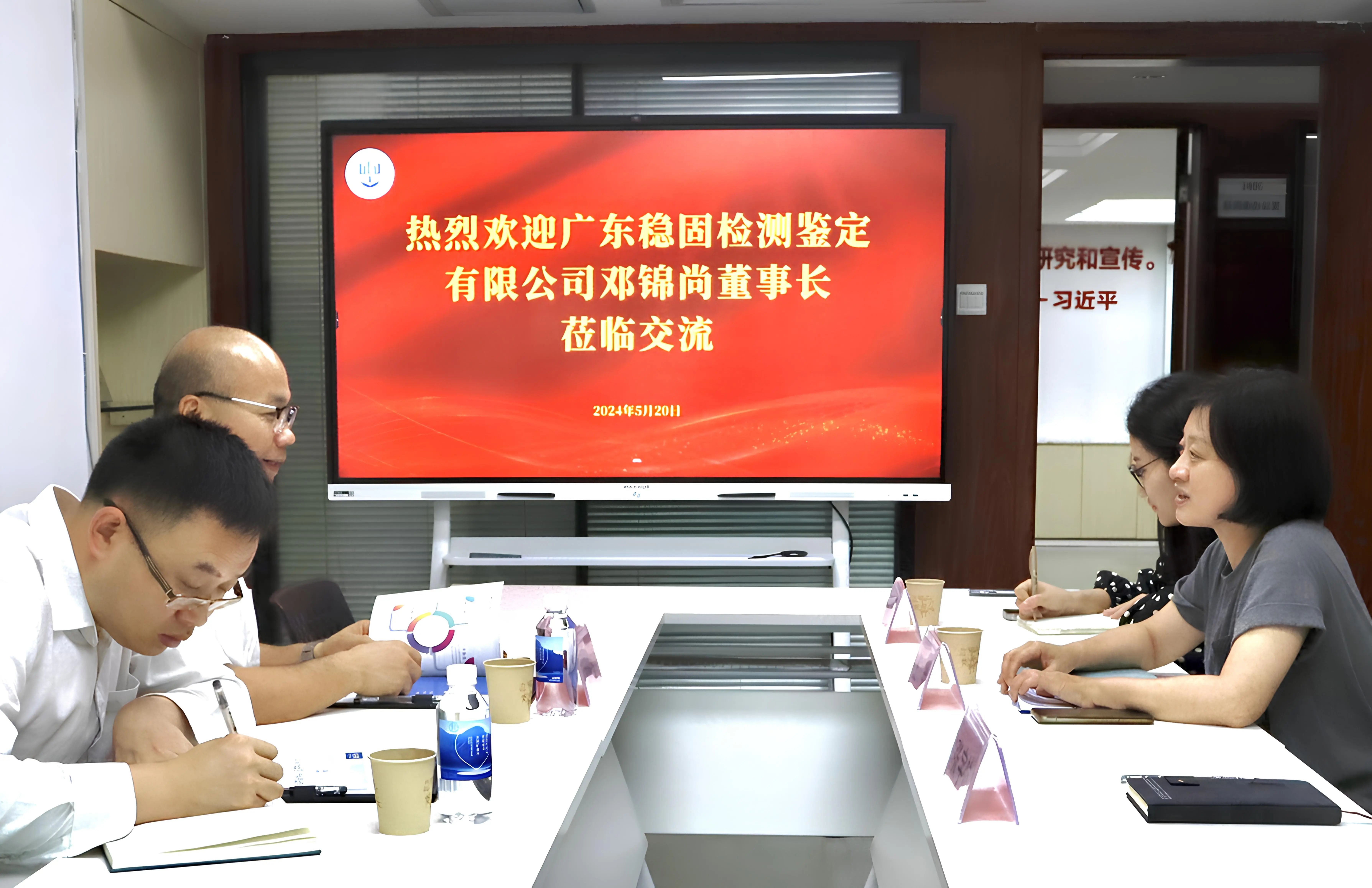 噜噜噜AV久久AV波多野结衣